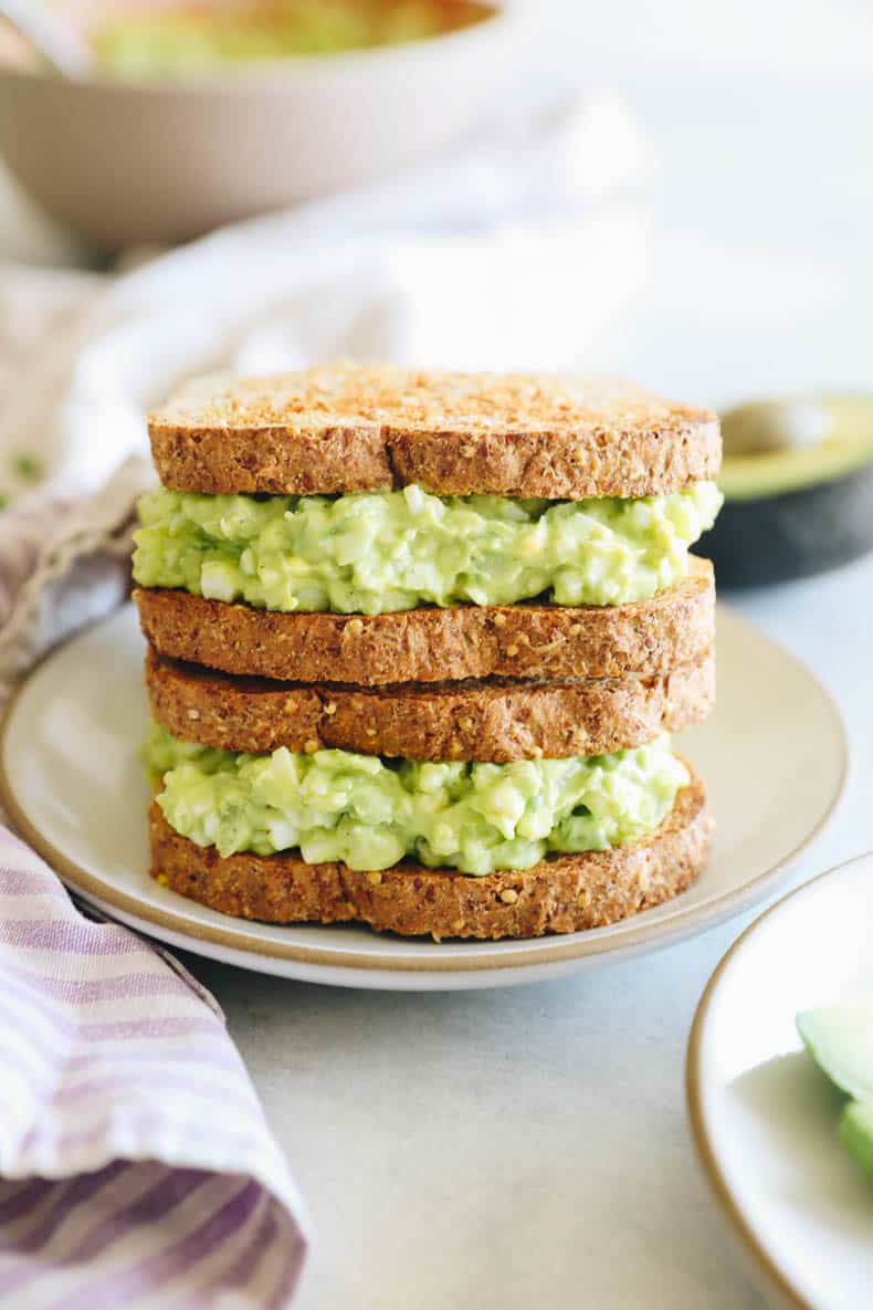 avocado egg salad on a sandwich.