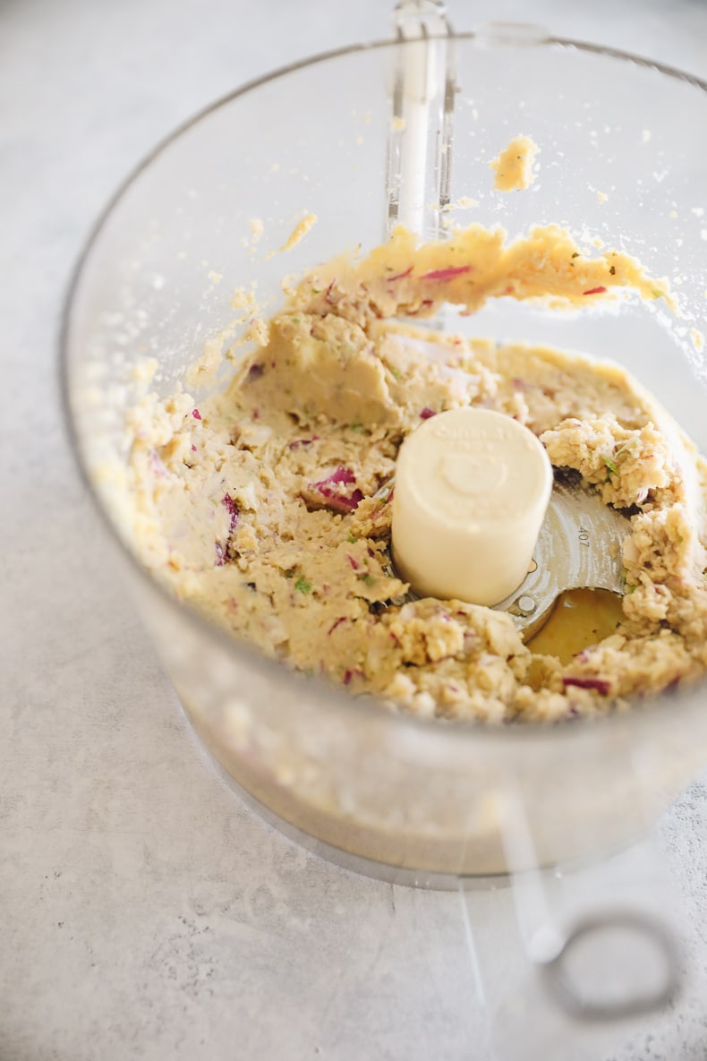 Ingredients in food processor to make falafel burgers